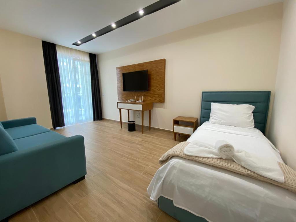 Milenium Hotel Shëngjin Eksteriør billede